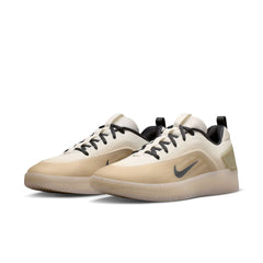 Nike SB Zoom Nyjah 4 - Desert Khaki/Dark Smoke Grey