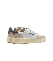 Autry Medalist Low Leather Suede White Women