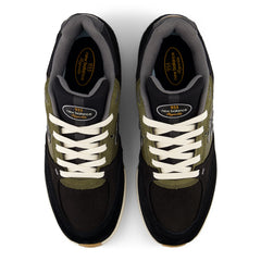 New Balance Numeric 933 Andrew Reynolds - Black/Dark Olivine