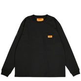 UNIVERSAL OVERALL SIGNATURE POCKET L/S TEE