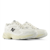 Men's New Balance 725 "Sea Salt"