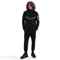 Men's Nike Tech Fleece Joggers with Reflective Accents