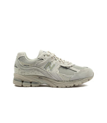 New Balance 2002dx Suede-Gore Tex Natural Khaki