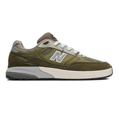 New Balance NumericAndrew Reynolds - Green/Green 933