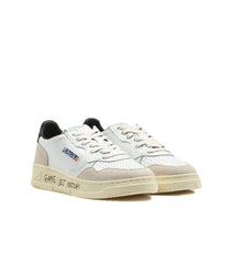 Autry Medalist Low Woman Match Suede