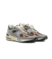 New Balance Made In Uk 991 V2 Elevated Essentials Pigsuede Mesh