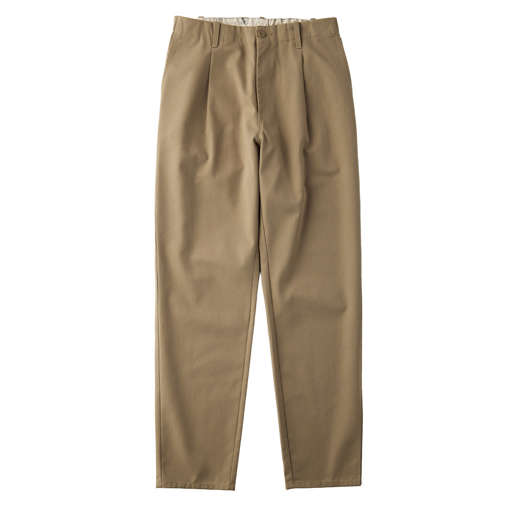 UNIVERSAL OVERALL TUCK TAPERED PANTS